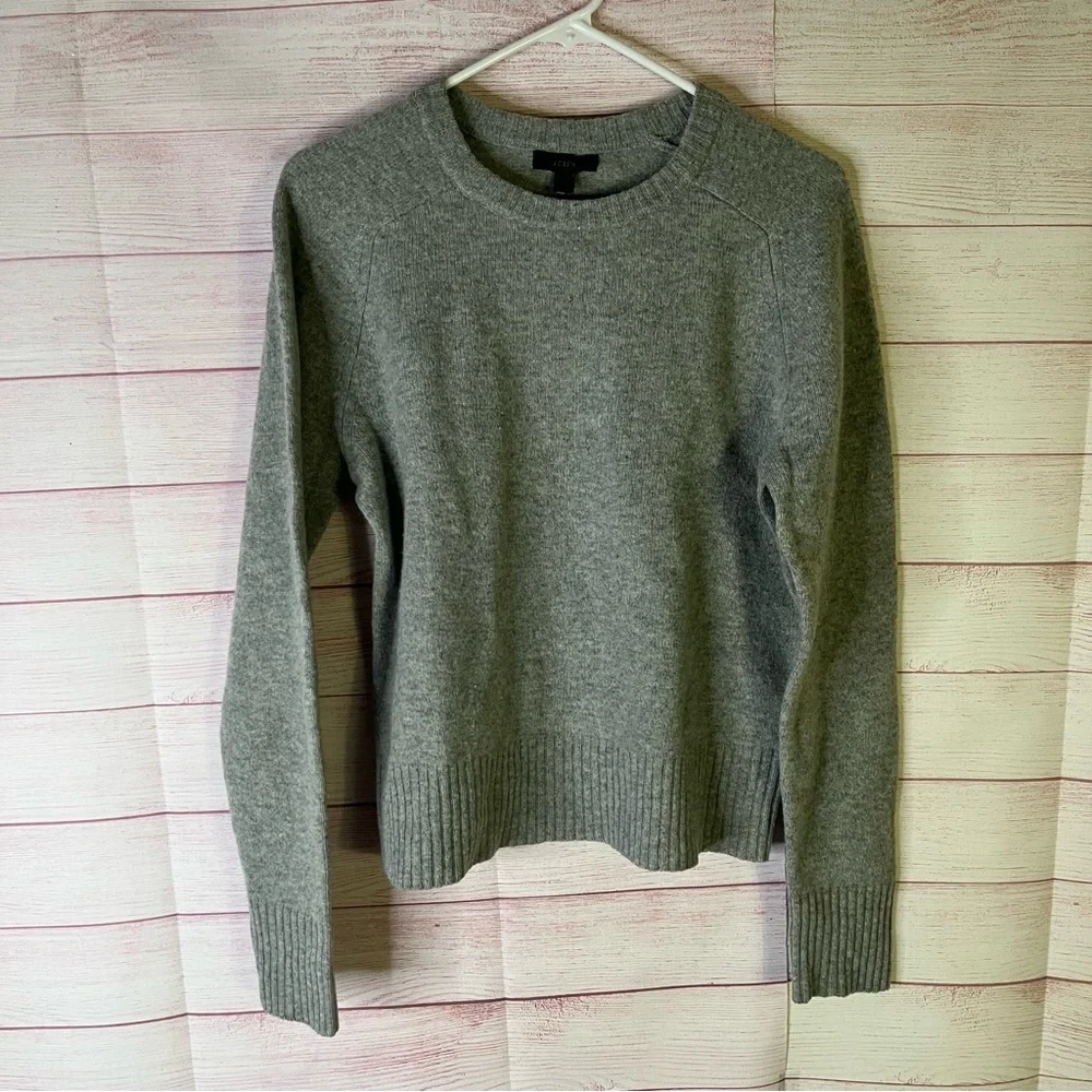 J. Crew Gray Long Sleeve‎ 100% Wool Sweater Size Medium